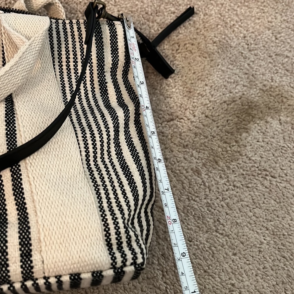 Universal Thread Canvas Purse #C - Picture 8 of 8